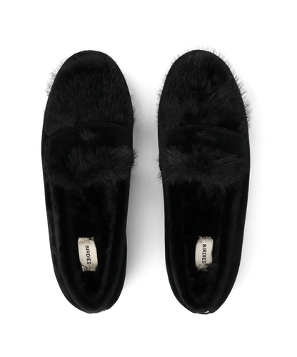 The Heron Loafer Cozy - Black Velvet Faux Fur